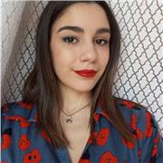 Insegnante di ripetizioni di italiano e latino per studenti di medie e superiori